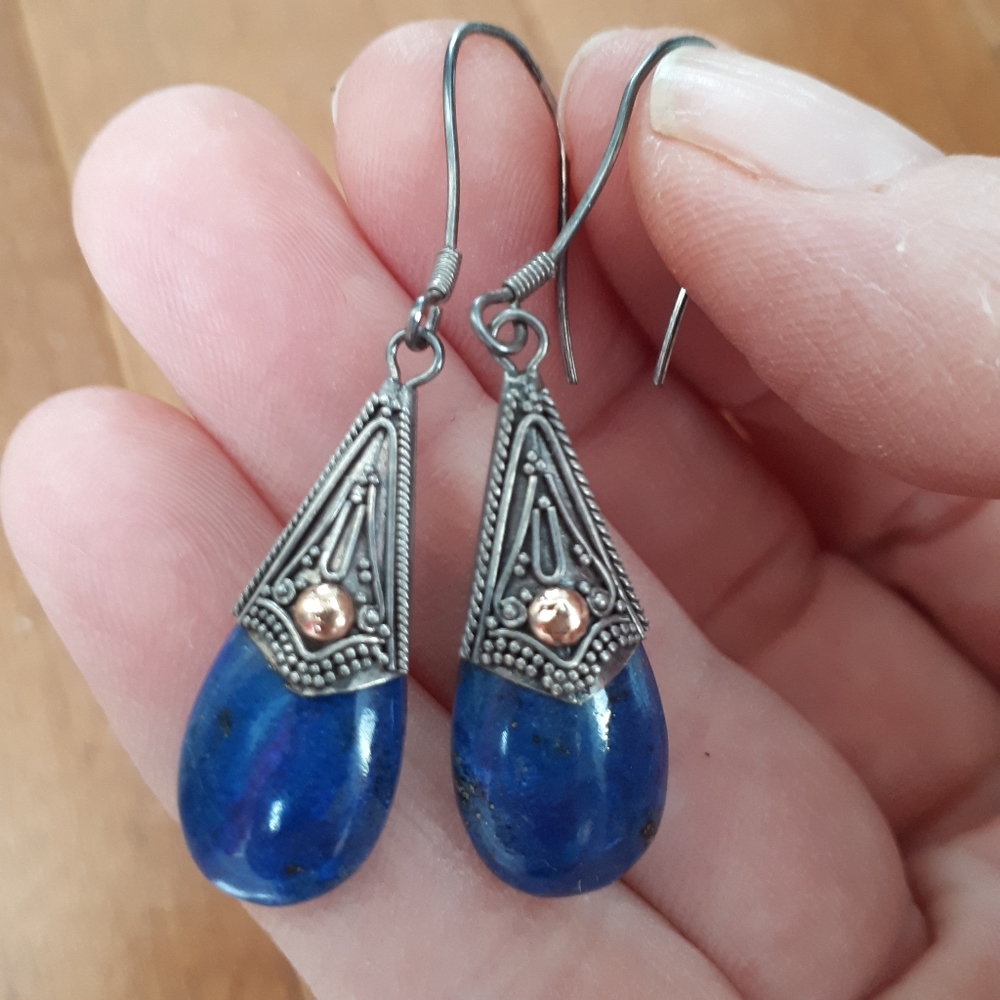 Lapis lazuli drop earrings